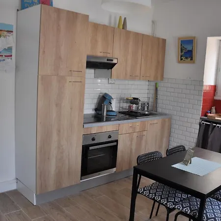 Port Apartment Bandol