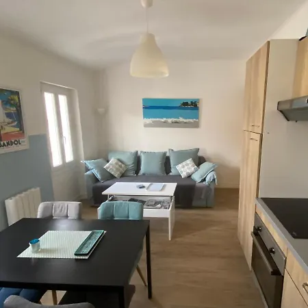 Port Apartment Bandol